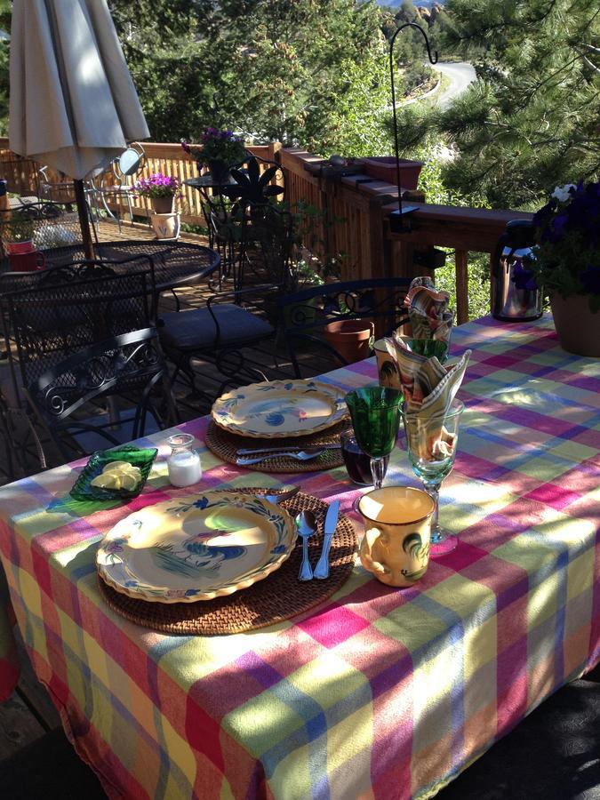 Mountain River Bed & Breakfast Буена Виста Екстериор снимка